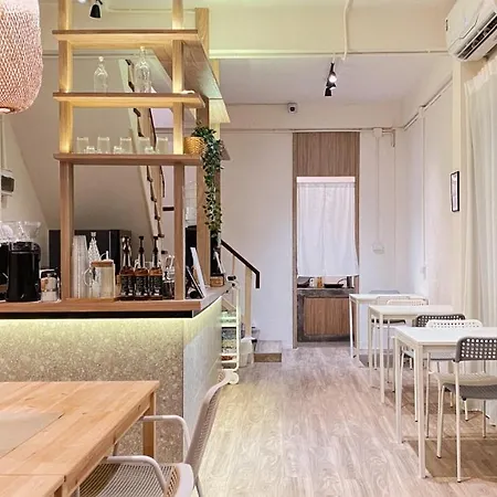 Ben&Pooh Hostel Bangkok
